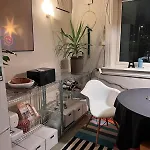 Cosy In A Quiet, Neighborhood Апартаменты *